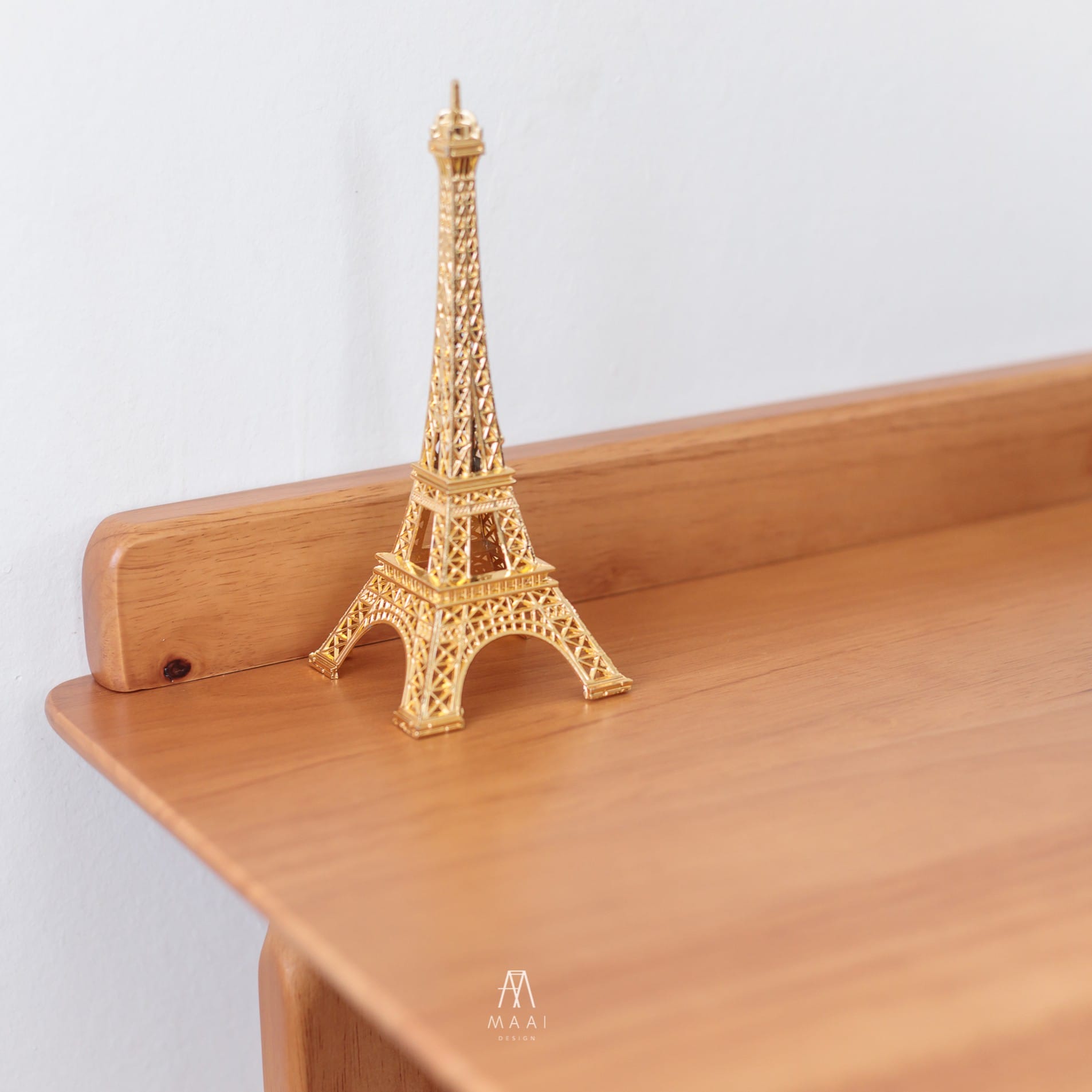 โต๊ะทำงานไม้ยางพารา MAAI DESIGN รุ่น BENKYO TABLE สีโอ๊ค_6